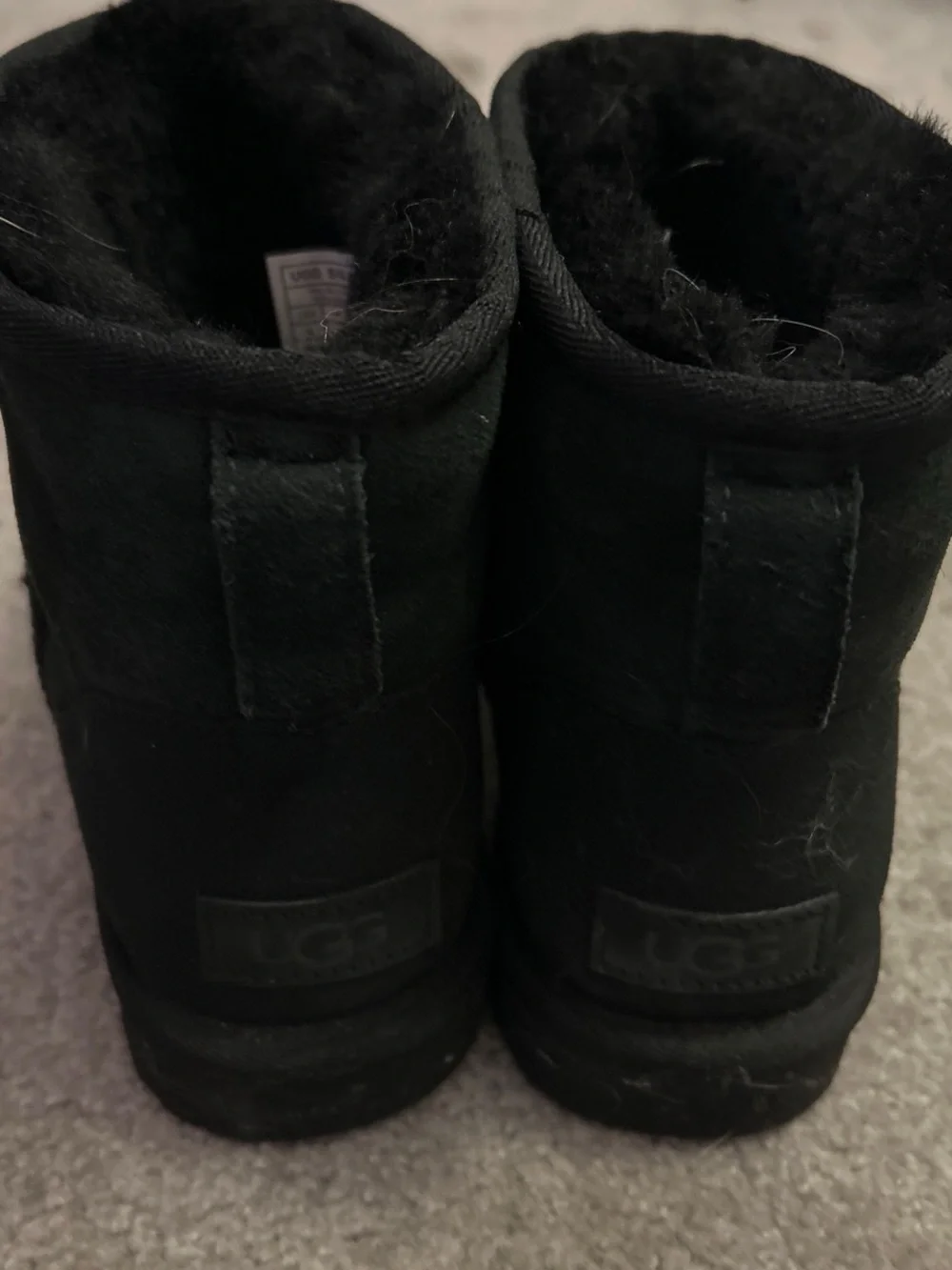 UGG Classic Short Winter Boots in Black
